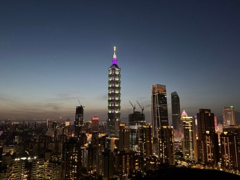 TAIWAN: ROAD-TRIP